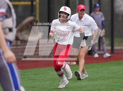 Thumbnail 1 in Lake Belton vs. Friendswood (NFCA Leadoff Classic) photogallery.