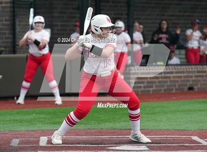 Thumbnail 2 in Lake Belton vs. Friendswood (NFCA Leadoff Classic) photogallery.