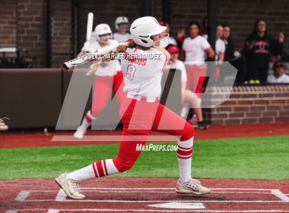 Thumbnail 2 in Lake Belton vs. Friendswood (NFCA Leadoff Classic) photogallery.