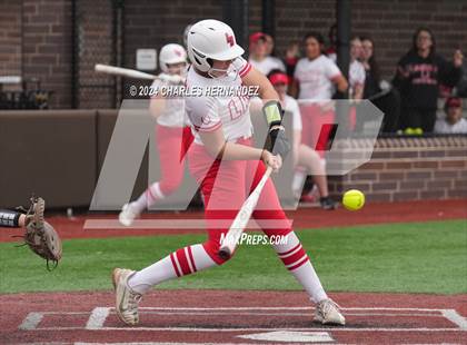 Thumbnail 2 in Lake Belton vs. Friendswood (NFCA Leadoff Classic) photogallery.