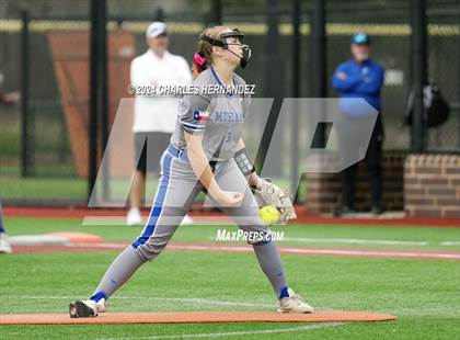 Thumbnail 1 in Lake Belton vs. Friendswood (NFCA Leadoff Classic) photogallery.