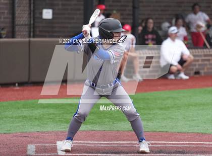 Thumbnail 1 in Lake Belton vs. Friendswood (NFCA Leadoff Classic) photogallery.