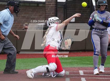 Thumbnail 1 in Lake Belton vs. Friendswood (NFCA Leadoff Classic) photogallery.
