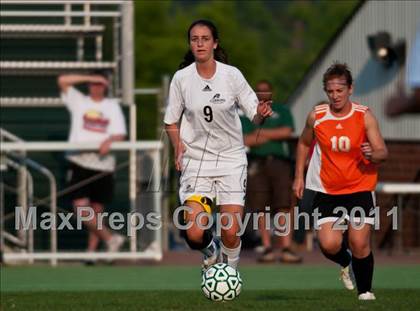 Thumbnail 1 in Orange @ Cardinal Gibbons photogallery.