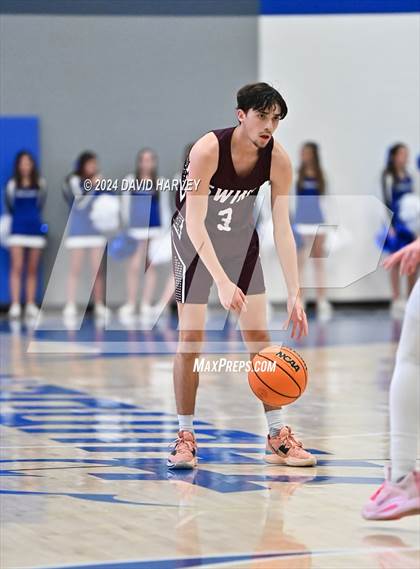 Thumbnail 2 in  Swink vs Denver Christian (CHSAA 2A Sweet 16) photogallery.