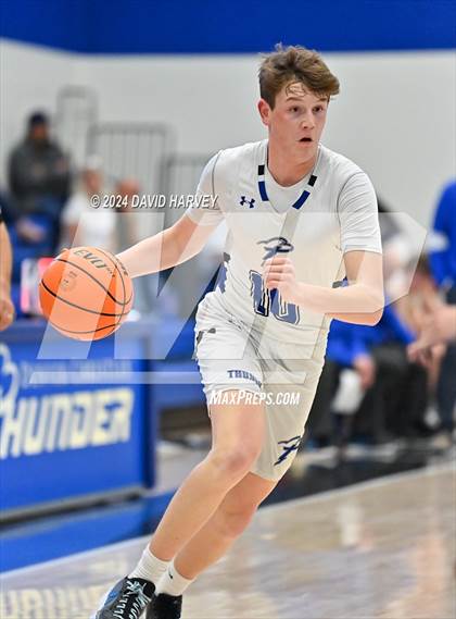 Thumbnail 3 in  Swink vs Denver Christian (CHSAA 2A Sweet 16) photogallery.