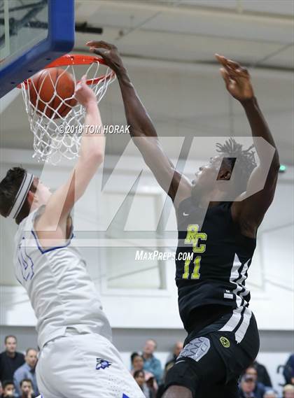 Thumbnail 2 in Roselle Catholic @ Gill St. Bernard's (Hearts 2 Hands Invitational) photogallery.