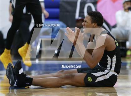 Thumbnail 3 in Roselle Catholic @ Gill St. Bernard's (Hearts 2 Hands Invitational) photogallery.