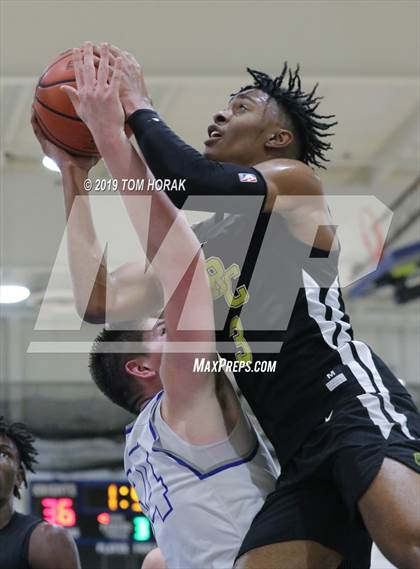 Thumbnail 3 in Roselle Catholic @ Gill St. Bernard's (Hearts 2 Hands Invitational) photogallery.