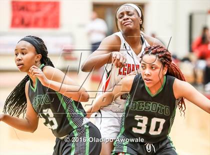 Thumbnail 2 in DeSoto @ Cedar Hill photogallery.