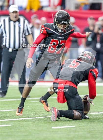 Thumbnail 1 in McIntosh County Academy vs. Macon County (GHSA 1A Public Final) photogallery.