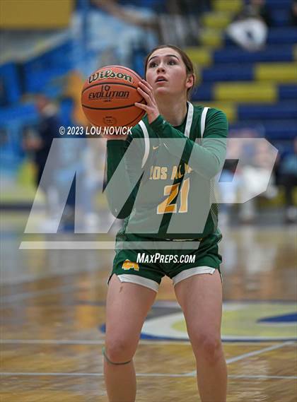 Thumbnail 1 in Los Alamos vs. Rio Rancho (Bobby Rodriguez Capital City Tournament) photogallery.
