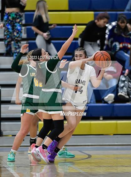 Thumbnail 3 in Los Alamos vs. Rio Rancho (Bobby Rodriguez Capital City Tournament) photogallery.