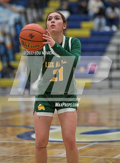 Thumbnail 3 in Los Alamos vs. Rio Rancho (Bobby Rodriguez Capital City Tournament) photogallery.