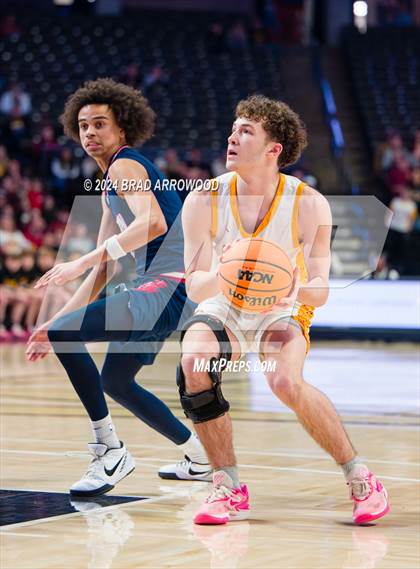 Thumbnail 2 in Corvian Community vs South Stokes (NCHSAA 1A Regional Final) photogallery.