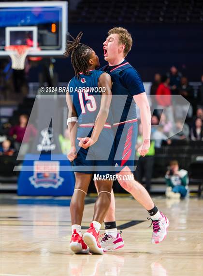 Thumbnail 3 in Corvian Community vs South Stokes (NCHSAA 1A Regional Final) photogallery.