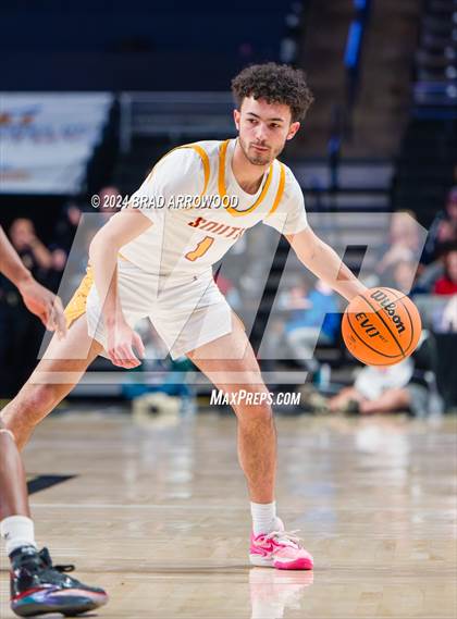 Thumbnail 3 in Corvian Community vs South Stokes (NCHSAA 1A Regional Final) photogallery.