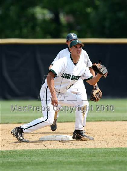 Thumbnail 3 in Lindenhurst vs. Valley Central (NYSPHSAA Class AA Semifinal) photogallery.