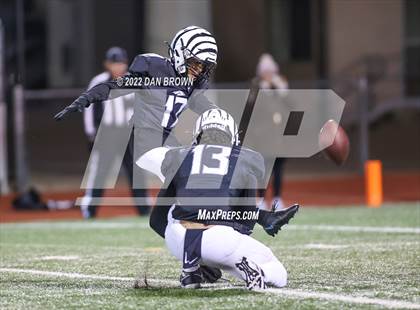 Thumbnail 2 in Mineola vs Grandview (UIL 3A D1 Area Playoff) photogallery.