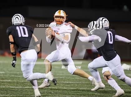 Thumbnail 1 in Mineola vs Grandview (UIL 3A D1 Area Playoff) photogallery.