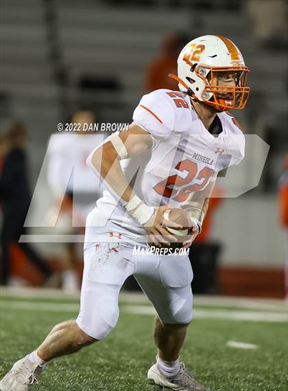 Thumbnail 3 in Mineola vs Grandview (UIL 3A D1 Area Playoff) photogallery.