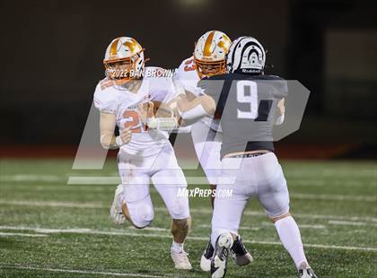 Thumbnail 3 in Mineola vs Grandview (UIL 3A D1 Area Playoff) photogallery.