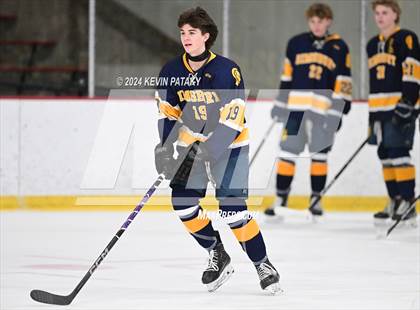 Thumbnail 1 in Simsbury @ Xavier photogallery.