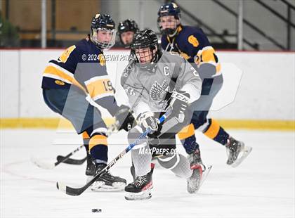 Thumbnail 3 in Simsbury @ Xavier photogallery.