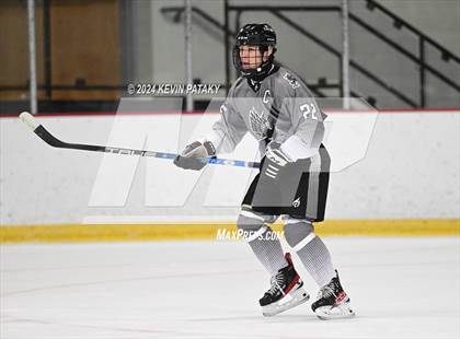Thumbnail 1 in Simsbury @ Xavier photogallery.