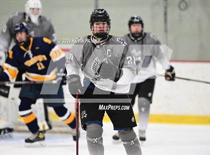 Thumbnail 1 in Simsbury @ Xavier photogallery.