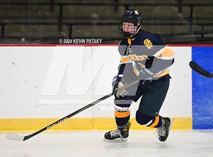 Thumbnail 2 in Simsbury @ Xavier photogallery.
