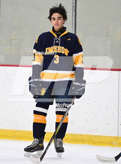 Thumbnail 2 in Simsbury @ Xavier photogallery.