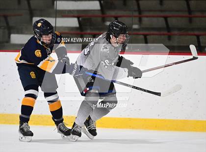 Thumbnail 1 in Simsbury @ Xavier photogallery.