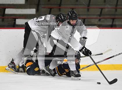 Thumbnail 1 in Simsbury @ Xavier photogallery.