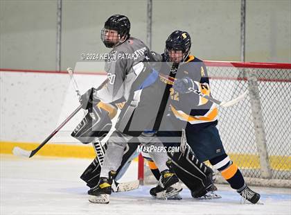 Thumbnail 2 in Simsbury @ Xavier photogallery.