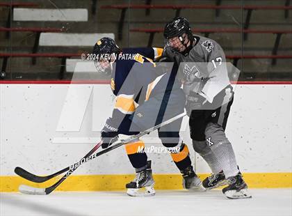 Thumbnail 3 in Simsbury @ Xavier photogallery.