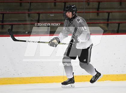 Thumbnail 1 in Simsbury @ Xavier photogallery.