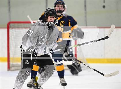 Thumbnail 2 in Simsbury @ Xavier photogallery.