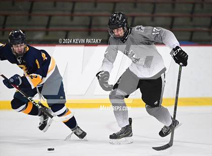 Thumbnail 3 in Simsbury @ Xavier photogallery.