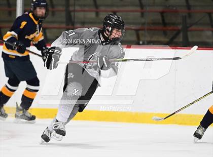 Thumbnail 2 in Simsbury @ Xavier photogallery.