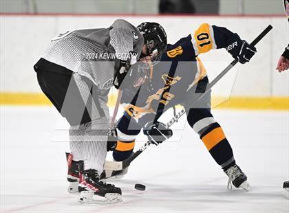 Thumbnail 2 in Simsbury @ Xavier photogallery.