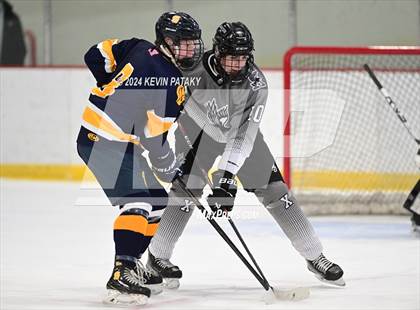 Thumbnail 2 in Simsbury @ Xavier photogallery.