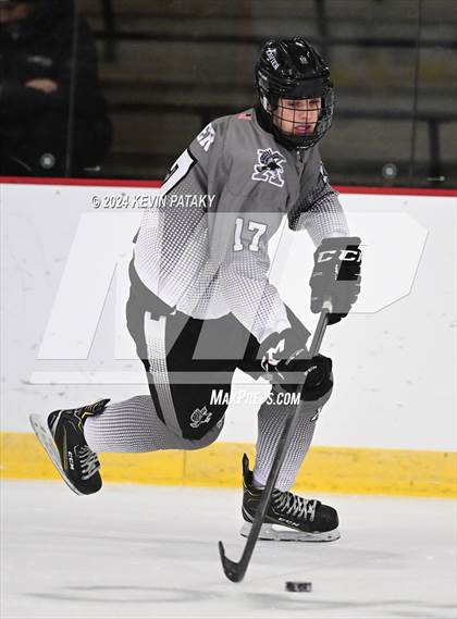 Thumbnail 2 in Simsbury @ Xavier photogallery.