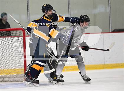Thumbnail 2 in Simsbury @ Xavier photogallery.