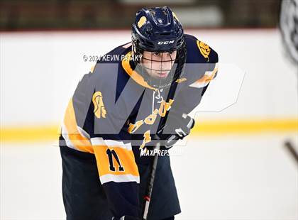 Thumbnail 2 in Simsbury @ Xavier photogallery.