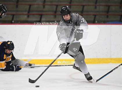 Thumbnail 2 in Simsbury @ Xavier photogallery.