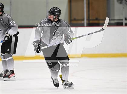 Thumbnail 2 in Simsbury @ Xavier photogallery.