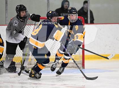 Thumbnail 2 in Simsbury @ Xavier photogallery.