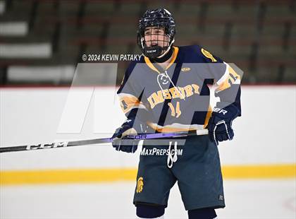 Thumbnail 3 in Simsbury @ Xavier photogallery.