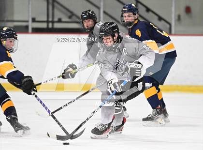 Thumbnail 2 in Simsbury @ Xavier photogallery.